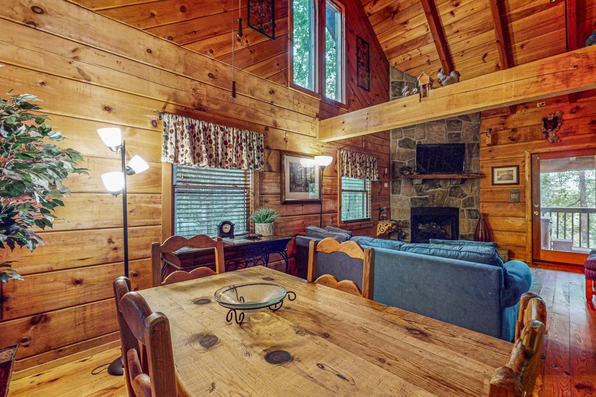 Rustic Elegance Villa เซอเวียร์วีล ภายนอก รูปภาพ