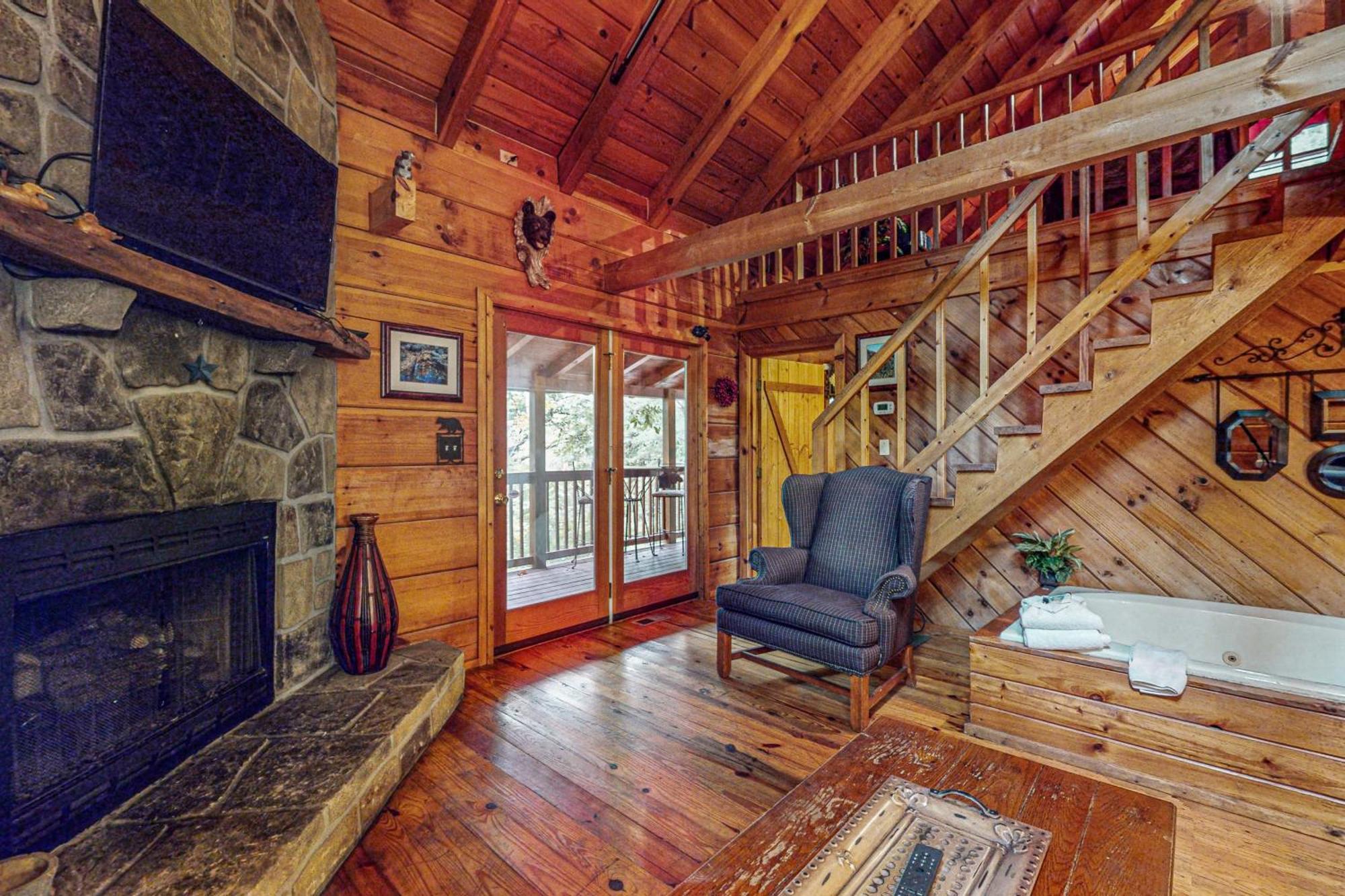 Rustic Elegance Villa เซอเวียร์วีล ภายนอก รูปภาพ